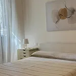 Holiday home Casa Stibbert Secret Garden